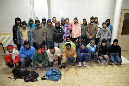 355 bin yasa dışı göçmen yakalandı