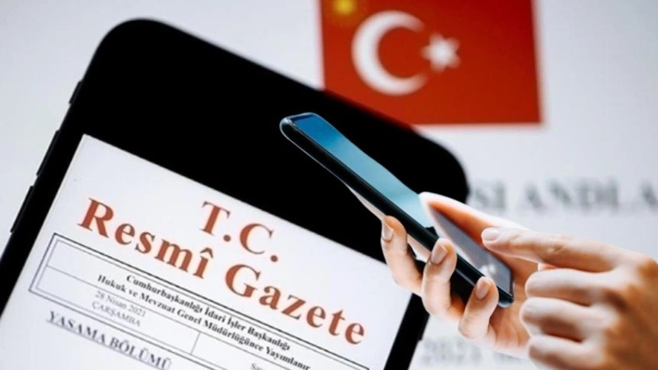 Son dakika: Üniversite öğrencilerine teknolojik cihaz ve internet desteği kararı Resmi Gazete’de
