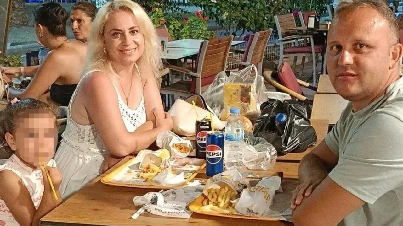 5 Yaşındaki Kızının Önünde Katledildi: “Babam Tuttu, Dedem Annemi Kesti”