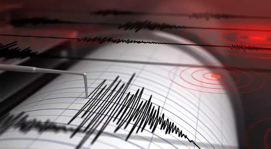 Son dakika… İstanbul’da hissedilen bir deprem oldu