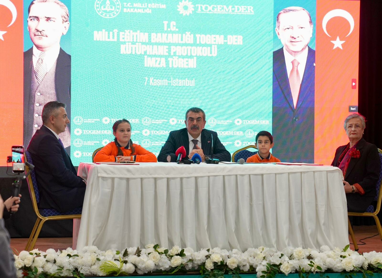 Ümraniye’den Türkiye’ye Örnek Proje: 49 Okula Modern Kütüphane Kazandırılıyor