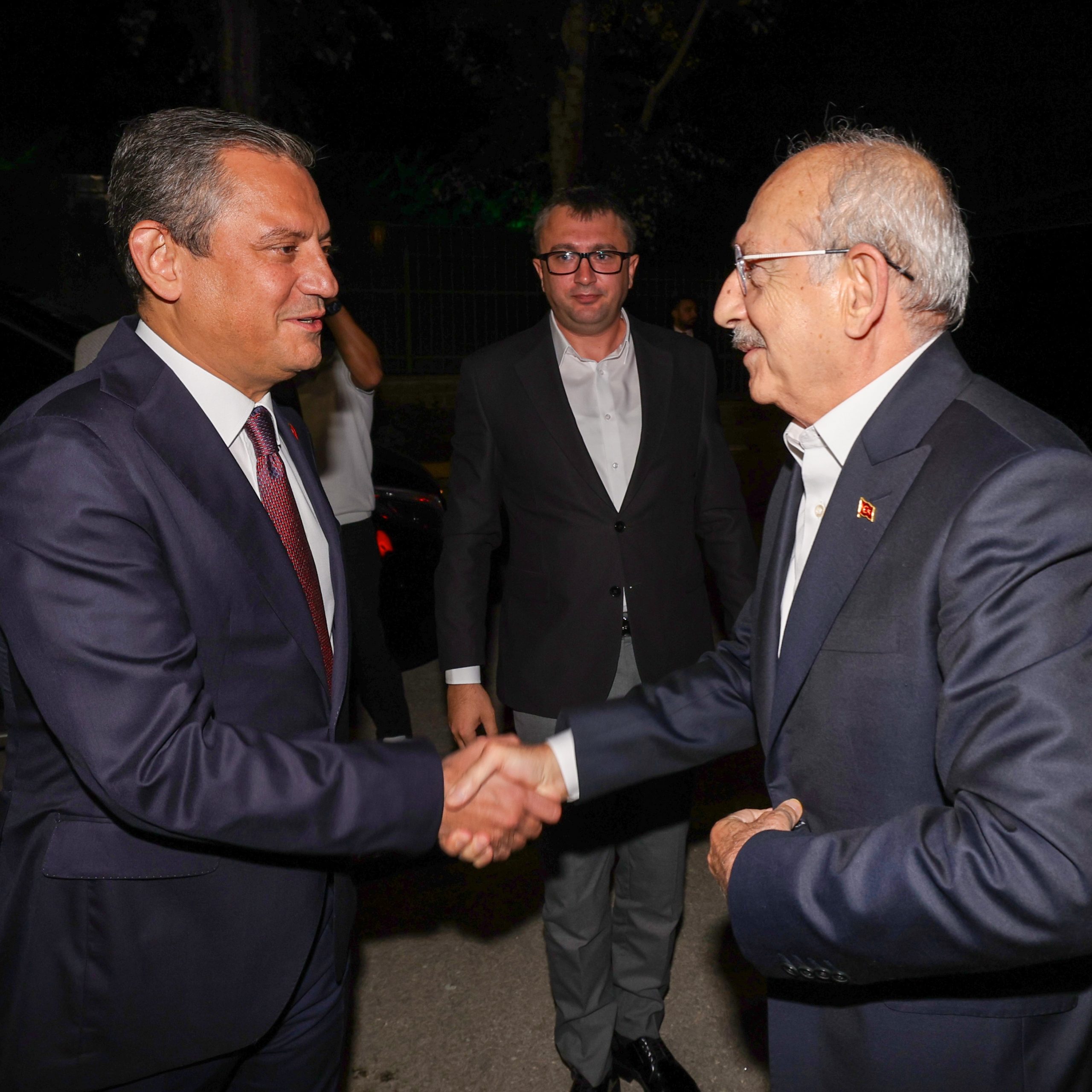 CHP’de kriz… “Telefonuna dönmedim, dönüp ne konuşacağız”