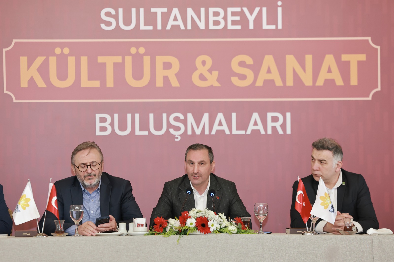 KÜLTÜR DÜNYASINA YENİ ESER: 7 GÜZEL ÇOCUK KİTABI 7 GÜZEL ADAM’DAN ESİNLENEREK HAZIRLANDI